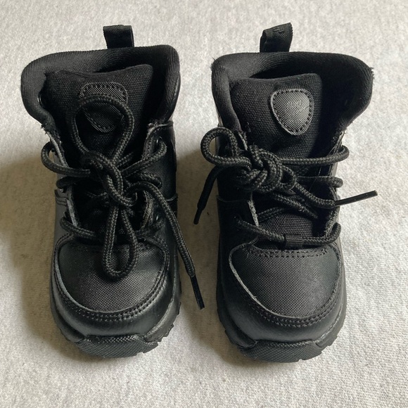 nike Manoa leather toddler sz.7c - Picture 3 of 6